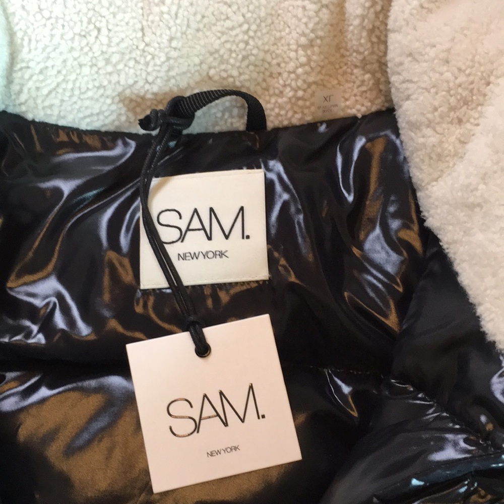SAM | GIGI Down Jacket With Shearling Trim - Picture 13 of 17